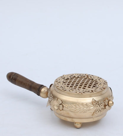 Lobandan Gold Brass Incense Holder